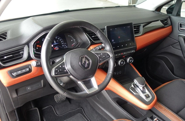 Renault Captur cena 92900 przebieg: 18400, rok produkcji 2021 z Łochów małe 497